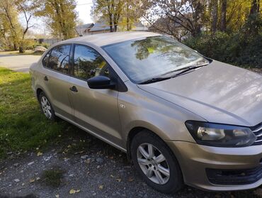 volkswagen passat 2: Volkswagen Polo: 2017 г., 1.6 л, Механика, Бензин, Седан