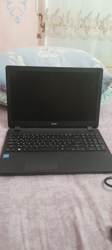 Printerlər: Acer noutbuk - Model: Acer - Ekran: əladır yaxşı göstərir -