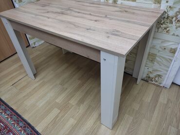 bagca stolu: Qonaq masası, Yeni, Açılmayan, Dördbucaq masa, Azərbaycan