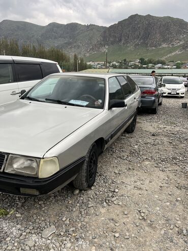 Транспорт: Audi 100: 1988 г., 2 л, Механика, Бензин, Универсал