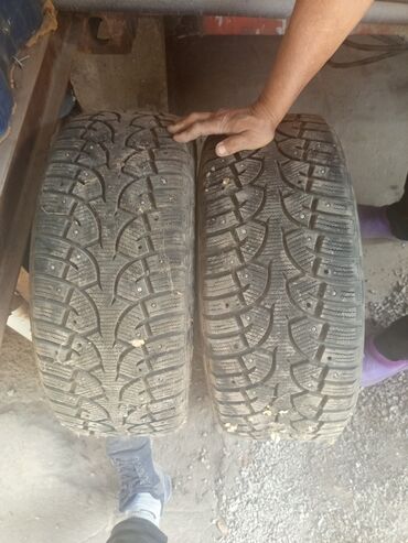 шины для гиганта: Шипованные зимние шины 235/50 R18, комплект из 2 шт. - Диаметр: R18 -