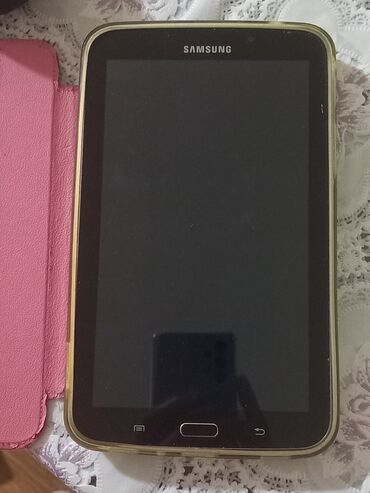 Planşetlər: Planset Samsung Galaxy Tab 3 7.0 SM-T210 Zaradka saxlamir. sinigi