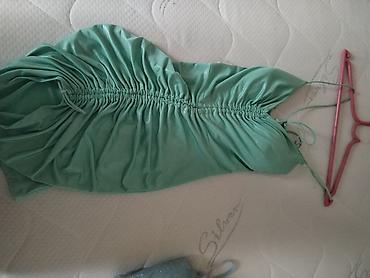 Haljine: Ženska mini haljina sa tankim bretelama, dostupna u više boja: - crna — 3