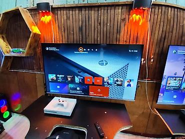 Masaüstü kompüterlər və iş stansiyaları: GAMİNG SET 1 ƏDƏD XBOX ONE X 1 ƏDƏD XBOX ONE S 2 ƏDƏD XBOX PULTU 2 — 8