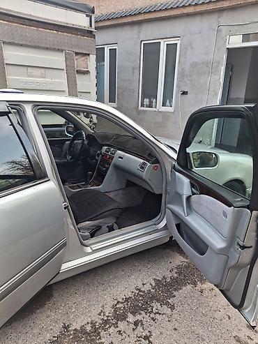 Mercedes-Benz: Mercedes-Benz E-Class: 1998 г., 2.6 л, Ручные, Бензин, Седан — 6