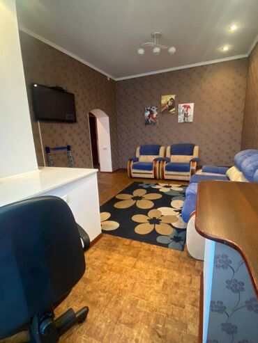 кара балта квартира дом: 2 комнаты, 57 м², Сталинка, 2 этаж, Косметический ремонт