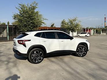 Продажа авто: Chevrolet Trax: 2023 г., 1.2 л, Автомат, Бензин, Кроссовер — 2