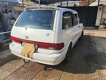 1992: Toyota Previa: 1992 г., 2.4 л, Механика, Бензин, Минивэн — 4