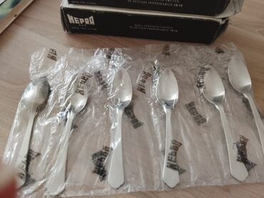 Süfrə ləvazimatları: MEPRA markalı Inox, paslanmaz poladdan hazırlanmış çəngəl-qaşıq dəsti
