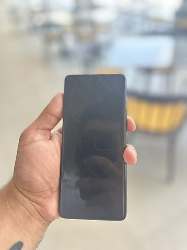 mi 12 pro: Xiaomi rəng - Qara, 
 İki sim kartlı — 2
