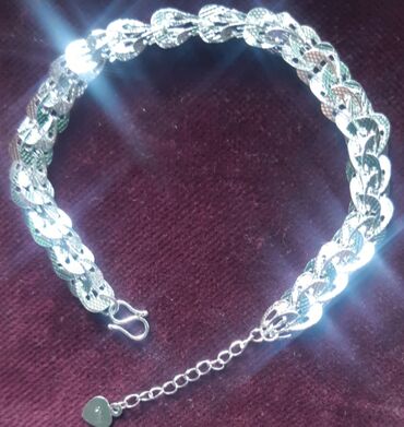 lanac sa krstom: Chain bracelet
