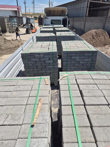 Брусчатка кирпич: Брусчатка кирпич, Для парковки, Бетонная, Прессованная, Новый, Укладка, Бесплатный выезд, Гарантия — 3