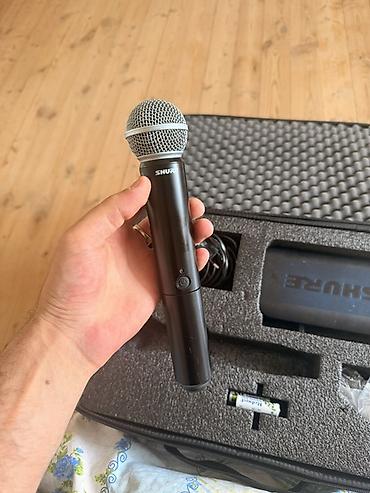 Shure BLX24/SM58 simsiz mikrofon sistemi Tam orjinal magazada 350 400 lalafo.az -da Shure BLX24/SM58 simsiz mikrofon sistemi Tam orjinal magazada 350 400