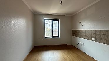 Продажа коттеджей и домов: 5 и более комнат, 242 м², 6 соток, Бишкек, Агентство недвижимости — 16