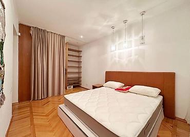 3 комнаты, 86 м², ЖД вокзал Сталинка, 1 этаж, Свежий ремонт
