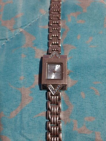 Ručni satovi: Zenski sat Kubos ispravan sat je kao nov sa cirkonima plavim i u — 5