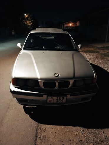 BMW: BMW 525: 1992 г., 3 л, Механика, Бензин, Седан