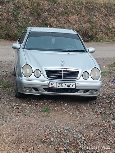 Mercedes-Benz: Mercedes-Benz E-Class: 2000 г., 2.6 л, Механика, Бензин, Седан