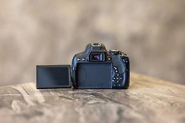 logitech 920: Фотоаппарат Canon EOS 750D Kit EF-S 18-55mm f/3.5-5.6 IS STM – это — 1