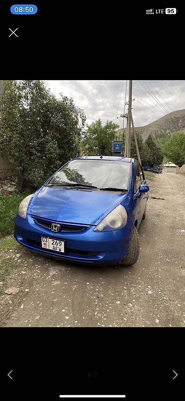 Продажа авто: Honda Fit: 2004 г., 1.5 л, Вариатор, Бензин — 3