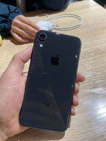 модельные чехлы: IPhone Xr, Б/у, 128 ГБ, Jet Black, Защитное стекло, Чехол, 81 %