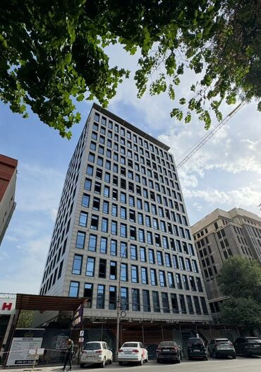 аренда офиса из рук в руки: Продаю Офис 63 м², Без ремонта, Бизнес центр, 5 этаж