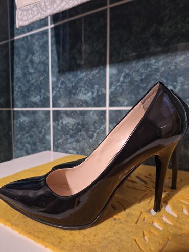 cipele prada: Pumps, Perla, 39