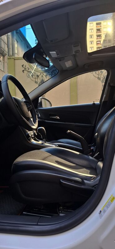 Chevrolet: Chevrolet Cruze: 1.8 l | 2014 il 267000 km Sedan — 11