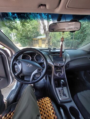 runx alex: Hyundai Avante: 2013 г., 1.6 л, Автомат, Бензин, Седан