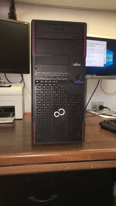 Desktop računari i radne stanice: Desktop fujitsu simens esprimo p700 e85+ 100% ispravan procesor intel — 1