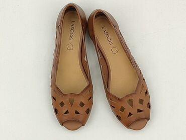 kapcie damskie na koturnie ccc: Balerinki damskie, rozmiar 38