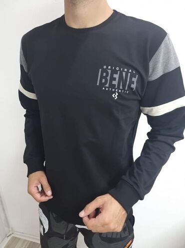 Duksevi: Cena 2200 dinara 
Pamuk
M L XL XXL 3XL 
Top kvalitet — 10