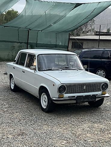 zil 130: ВАЗ (ЛАДА) 2101: 1977 г., Механика, Бензин, Седан — 1