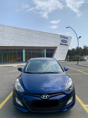 Hyundai: Hyundai i30: 1.6 l | 2013 il Hetçbek