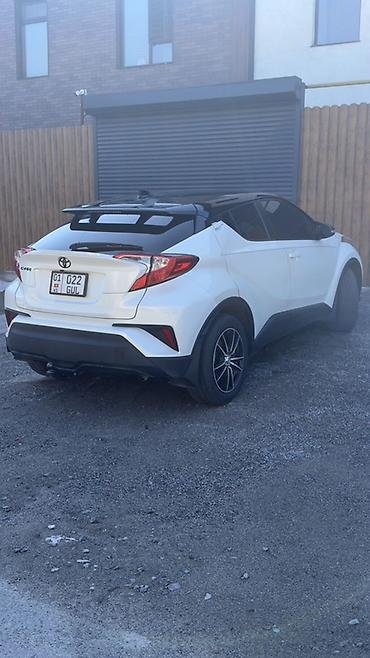 Toyota: Toyota C-HR: 2020 г., 2 л, Автомат, Бензин, Кроссовер — 4