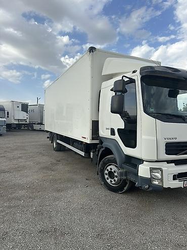 221 w221: Грузовик Volvo FL 240, изотермический фургон Основные характеристики — 2
