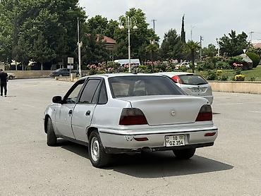 nissan qashqai 2: Daewoo Nexia: 1.5 l | 1996 il Sedan — 4
