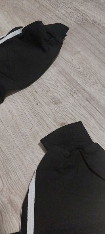 Donji deo: Adidas, 2XL, bоја - Crna — 4