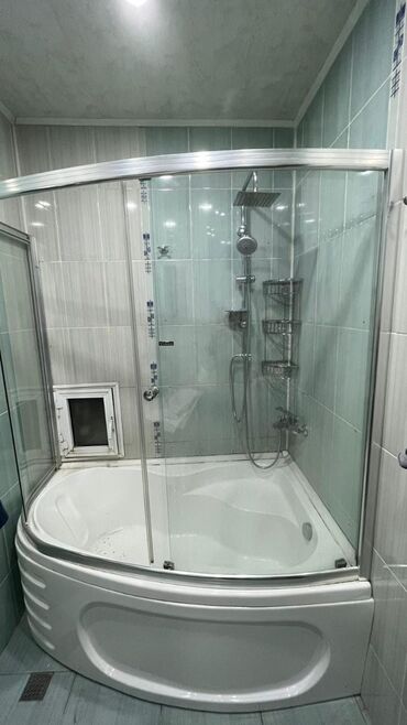 Mətbəx kranları: Duş kabin satılır cox yaxşı vəziyyətdədir ölçü.en.1×60 hün.2×10