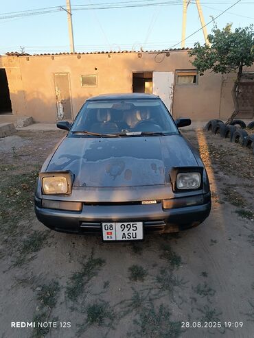 Mazda: Mazda 323: 1991 г., 1.6 л, Механика, Бензин, Хэтчбэк — 5