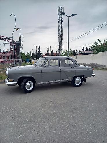QAZ: GAZ-21 “Volqa” klassik sedan - Kuzov: 4 qapılı sedan, boz rəng, xrom — 2