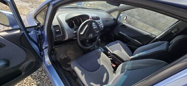 Honda: Honda Jazz: 2003 г., 1.4 л, Автомат, Бензин, Хэтчбэк — 7