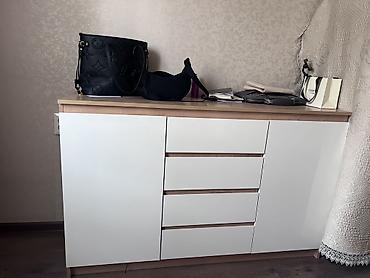 комод распродажа: Комод с двумя распашными шкафчиками и четырьмя выдвижными ящиками — 1