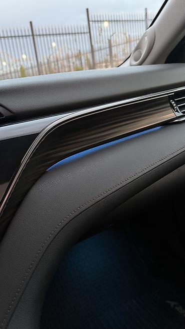 дешовый машина: Toyota Camry: 2020 г., 2.5 л, Автомат, Бензин, Седан — 8