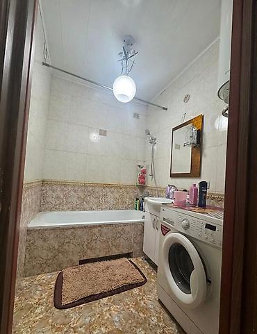 105: 3 комнаты, 61 м², 7 мкр 105 серия, 9 этаж, Старый ремонт — 7