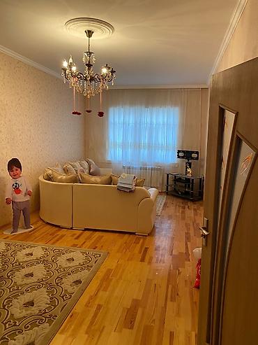 villa evler: Təmirli, geniş həyətli 3 mərtəbəli fərdi yaşayış evi. Plan və sahə: - — 4