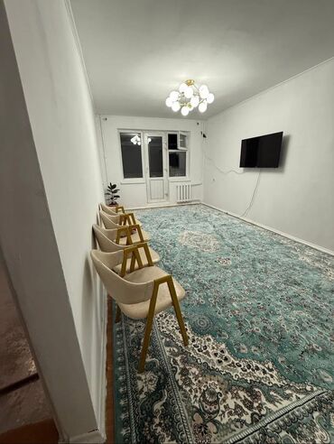 Продажа квартир: 3 комнаты, 58 м², Индивидуалка, 4 этаж, Косметический ремонт