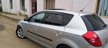 Kia: Kia Ceed: 1.6 l | 2007 il Hetçbek — 3