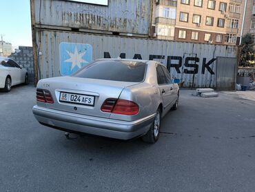 Mercedes-Benz: Mercedes-Benz E-Class: 1999 г., 2.4 л, Автомат, Бензин, Седан at lalafo.kg — 3 Mercedes-Benz: Mercedes-Benz E-Class: 1999 г., 2.4 л, Автомат, Бензин, Седан — 3