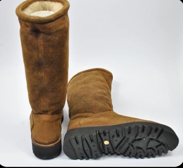 patike sa debelim djonom: High boots, Pull&Bear, 37